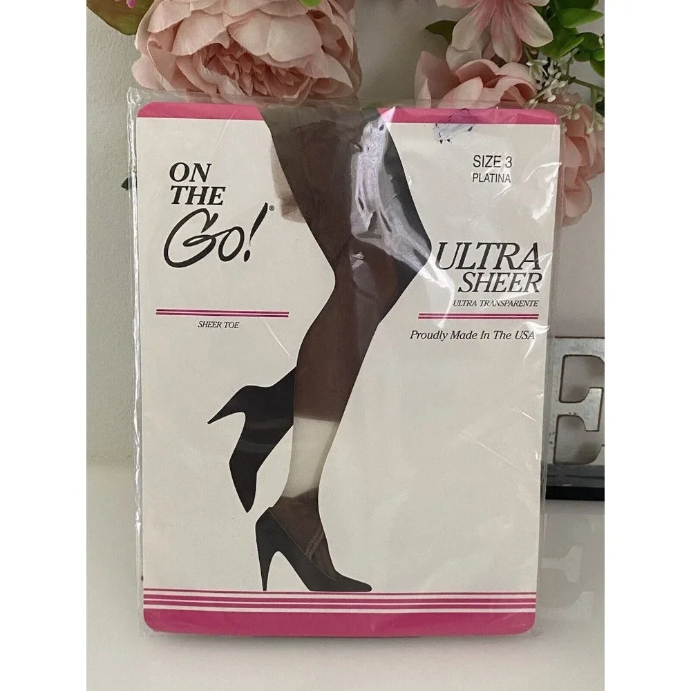 Vintage On the Go Pantyhose Womens Size 3 Platina Ultra Sheer Ultra Transparente